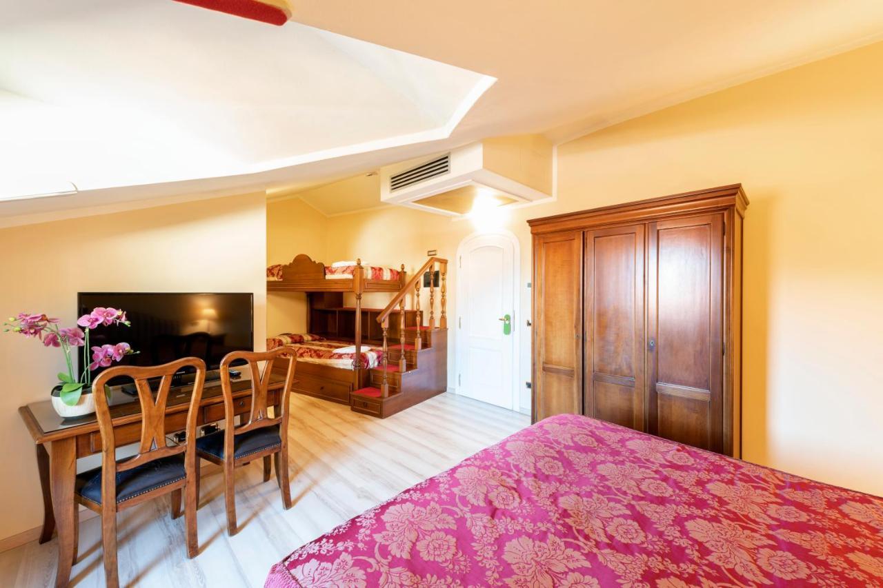 La Dependance Hotel Menaggio Luaran gambar