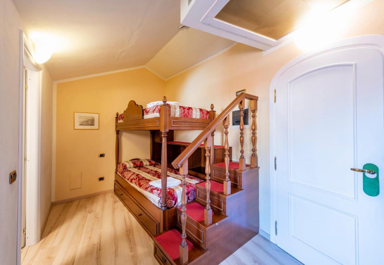 La Dependance Hotel Menaggio Luaran gambar