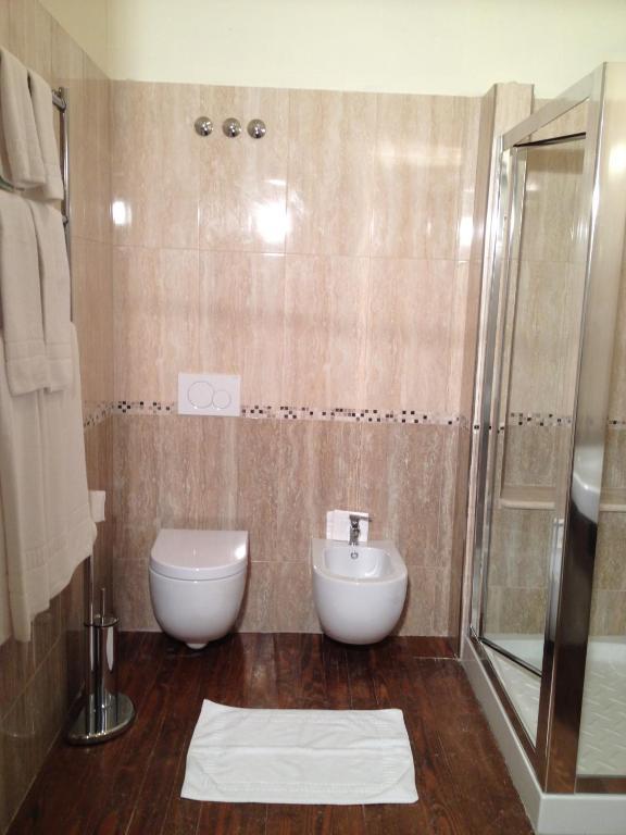 La Dependance Hotel Menaggio Bilik gambar