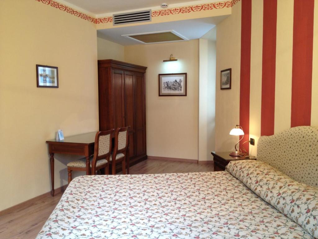 La Dependance Hotel Menaggio Luaran gambar